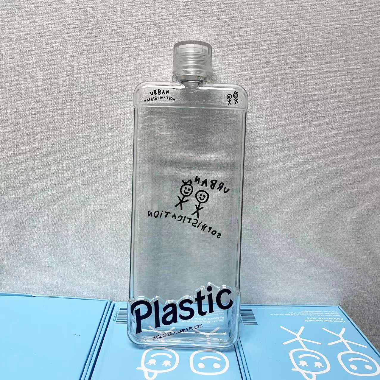 Urban Sophistication Bottle 運動水壺 Regina 超薄水樽 50度以下 500ml/17oz  Plastic 透明色第二版 [平行進口]
